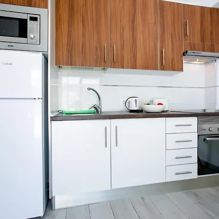 475 B Island Village Sea View Pool Terrace * אדחה