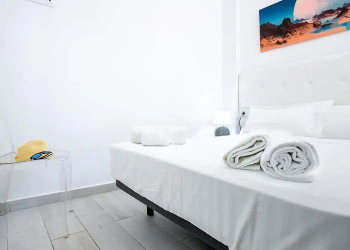 475 B Island Village Sea View Pool Terrace Апартаменти