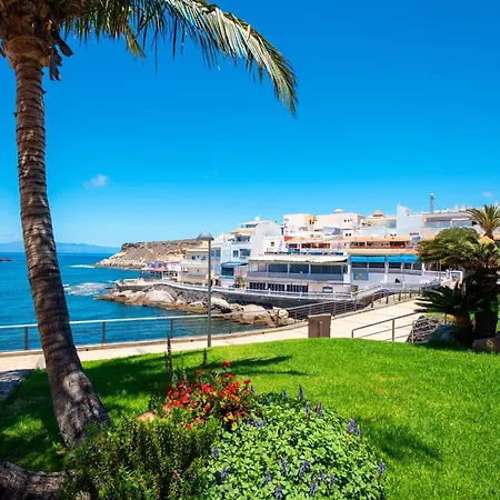 475 B Island Village Sea View Pool Terrace Appartement